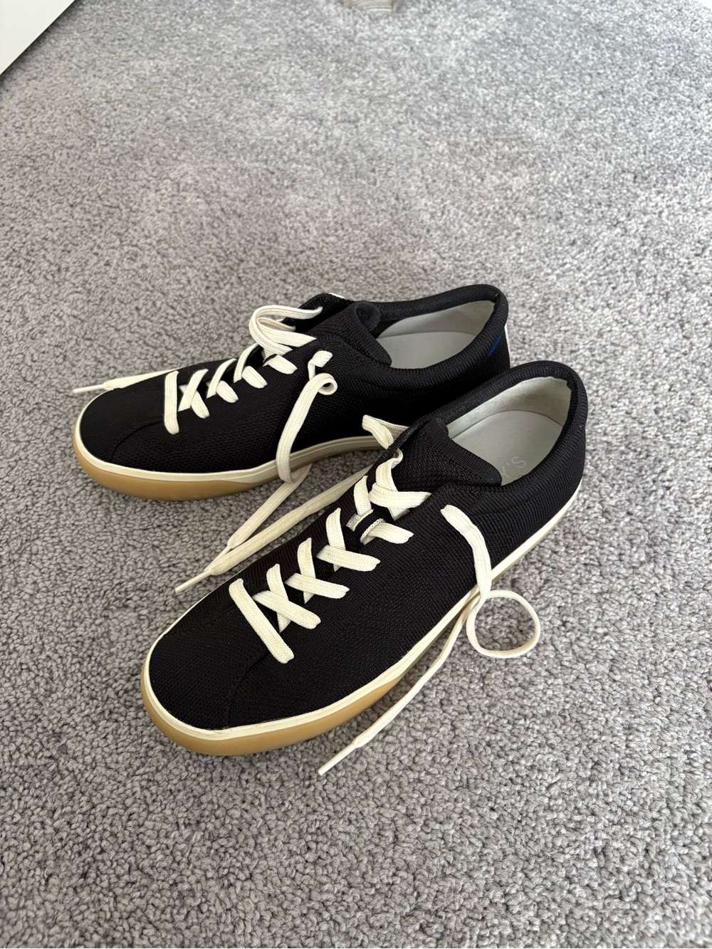 Rothy's The Lace Up Sneaker Women's Black Knit Soft Flexible